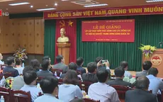 Bế giảng lớp cập nhật kiến thức cho cán bộ chủ chốt