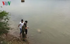 Một bà cụ rơi xuống sông Gianh tử vong