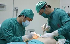 Quảng Ninh: Lần đầu tiên triển khai phẫu thuật tạo hình nâng ngực