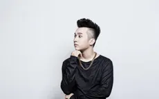 Yanbi đẹp trai lãng tử tại Muôn màu showbiz