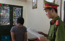 Bắt đối tượng chuyên lừa chạy việc, bán một ô tô cho nhiều người