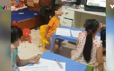 "Lò" luyện thi vào lớp 6 mọc lên như nấm, áp lực thi cử thêm nặng nề