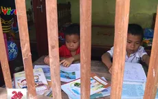 Xót xa hoàn cảnh gia đình 2 anh em bị thiếu máu huyết tán bẩm sinh