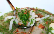 Thưởng thức bánh canh hẹ Phú Yên