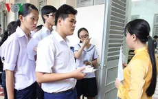 Đề thi lớp 10 không chấp nhận học vẹt