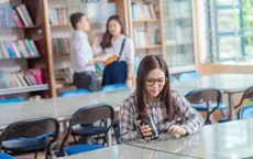 Thùy Chi bất ngờ trở lại với ca khúc tuổi học trò