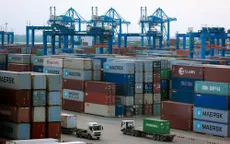 Hàng tồn như núi tại các cảng phía Nam