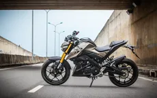 4 mẫu mô tô nakedbike 150 cc dễ luồn lách trong nội thành