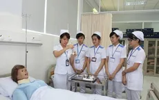 Phát triển nhân lực ngành điều dưỡng
