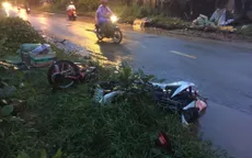 TP.HCM: Xe máy đối đầu trong mưa, 3 người thương vong