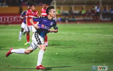 Ngược dòng thành công, CLB Hà Nội bất bại lượt đi V.League 2018