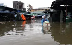 TP.HCM: Mưa lớn cả đêm gây ngập sâu nhiều tuyến phố