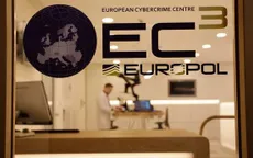 Europol truy quét tội phạm lừa đảo trên mạng