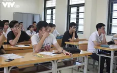 Chương trình giáo dục phổ thông mới: Từ câu chuyện quá tải đến 6 cách giảm tải cho các em học sinh