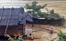 Sạt lở đất đá do mưa lũ tại Lai Châu, 24 hộ dân bị vùi lấp