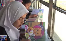 Khám phá thư viện trên xe bus ở Afghanistan