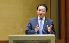 Bộ trưởng Bộ Tài nguyên và Môi trường Trần Hồng Hà trả lời chất vấn