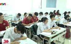 Vì sao tuyển sinh vào lớp 10 ở Hà Nội lộn xộn?
