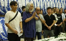 Đông đảo nghệ sĩ tới tiễn đưa diễn viên phim võ thuật Trung Quốc Kế Xuân Hoa