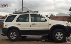 Bình Thuận: Thả xe máy bỏ chạy khi thấy ô tô lao vào mình