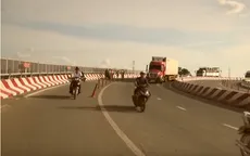Cảnh giác khi lưu thông qua đoạn đường cong nút giao Tân Tạo, TP.HCM
