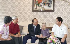 Thủ tướng Nguyễn Xuân Phúc thăm các gia đình chính sách