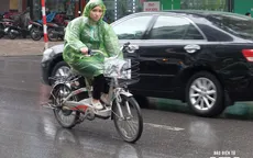 Hà Nội đón cơn mưa "vàng", giải tỏa chuỗi ngày nắng nóng
