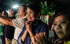 Niềm vui vỡ òa khi 4 cầu thủ đầu tiên của đội bóng Thái Lan được giải cứu