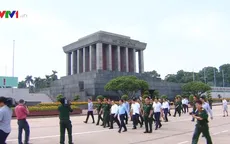Thủ tướng kiểm tra việc tu bổ Lăng Chủ tịch Hồ Chí Minh