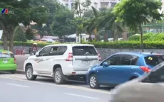 Bất cập tình trạng nhà chờ xe bus bị chiếm dụng