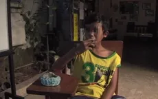 Trẻ nhỏ hút thuốc lá - Quốc nạn của Indonesia