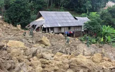 Kon Tum: 200 hộ dân mất nhà cửa do sạt lở đất