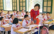 Hiệu trưởng cơ sở giáo dục phổ thông phải đạt 5 tiêu chuẩn với 18 tiêu chí