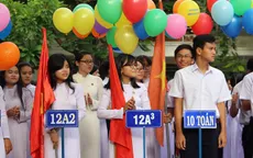 Khánh Hòa nghiêm cấm may, bán quần áo cho học sinh đầu năm học