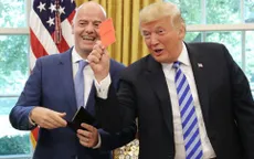 Tổng thống Mỹ Donald Trump "giơ thẻ đỏ" với giới truyền thông