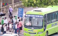 Khó xử lý triệt để xe đón, trả khách không đúng nơi quy định
