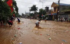 Sơn La: Hàng hóa trong siêu thị bị lũ cuốn trôi