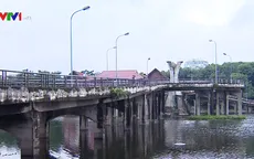 Người dân “sống treo” hàng chục năm tại dự án công viên chậm tiến độ