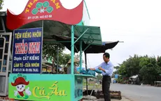 Độc đáo quầy kinh doanh củ ấu ở Lấp Vò, Đồng Tháp