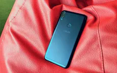Top 8 smartphone giá rẻ, pin "khủng" nhất hiện giờ