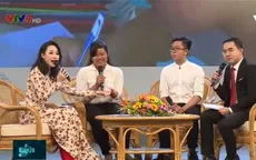 Trao học bổng tiếp sức đến trường cho tân sinh viên các tỉnh ĐBSCL