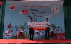 Tặng hơn 300 tủ sách cho học sinh Thanh Hóa dịp Tết Trung thu