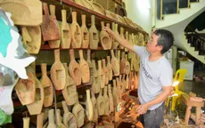 Gia đình nghệ nhân Hà Nội 35 năm giữ nghề làm khuôn bánh Trung thu