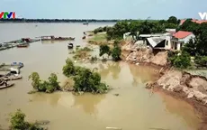 Hải Dương: Sạt lở nghiêm trọng cuốn trôi đất trồng