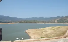 Nắng nóng kéo dài, nhiều hồ, đập chứa nước ở Khánh Hòa trơ đáy
