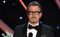 Gary Oldman tiếp tục gặt hái thành công với Darkest Hour
