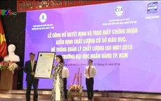 Đại học Ngân hàng TP.HCM đón nhận giấy chứng nhận kiểm định chất lượng giáo dục