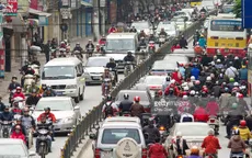 Gia tăng ùn tắc giao thông khi ô tô giảm thuế