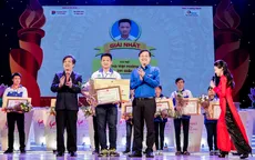 Thí sinh Olympia vô địch cuộc thi Tự hào Việt Nam 2017