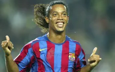Ronaldinho chính thức giải nghệ